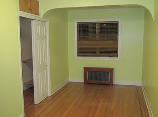 6325 Fitchett St, Rego Park, NY