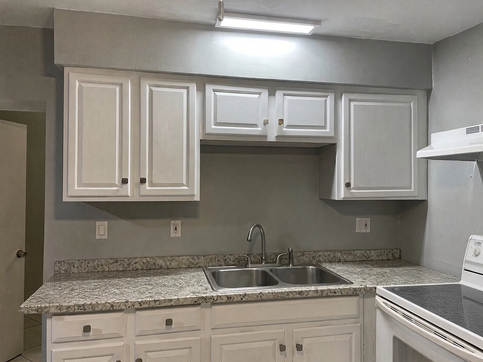 1 bed, $2,500 — Photo 4