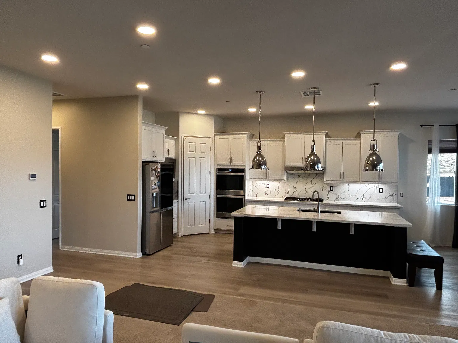 5 bed, 2911 sqft, $4,500 — Photo 3