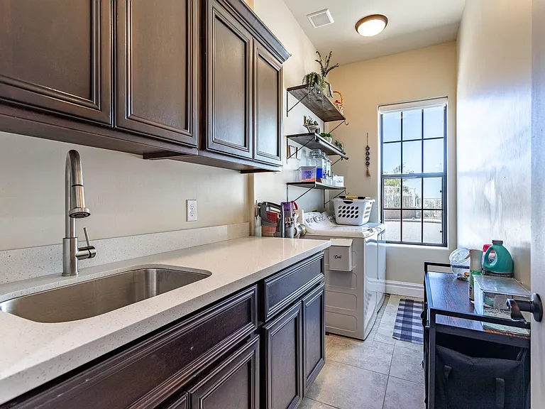 2070 S Araby Rd — Photo 26