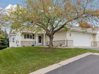 824 Woodland Dr, Saint Paul, MN, 55115