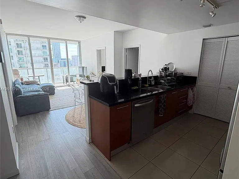 244 Biscayne Blvd #1910 — Photo 3