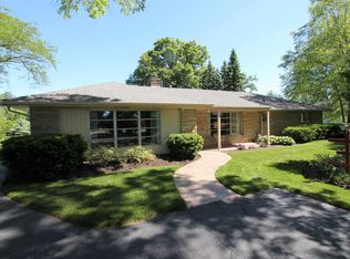 8859 Stellhorn Rd, Fort Wayne, IN 46815