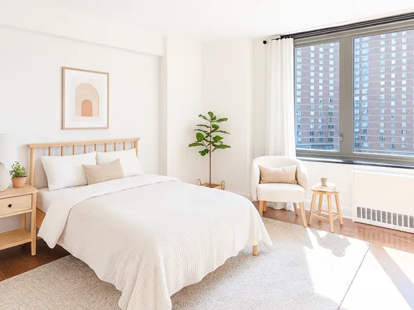 3333a Broadway image 2 of 10