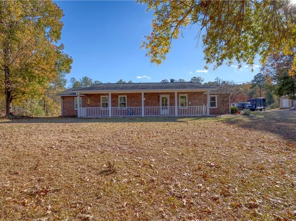 443 Tarver Rd, Seale, AL 36875