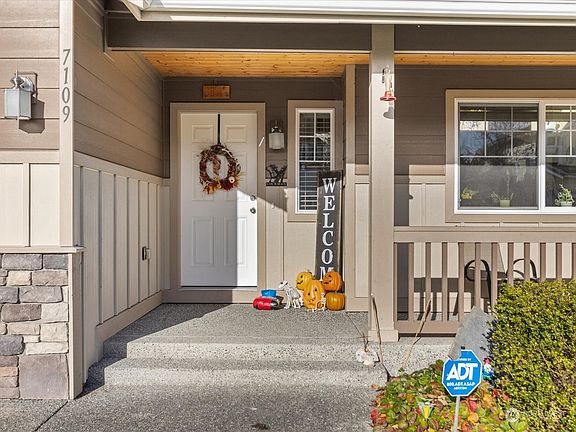 5th image of 7109 288th Street NW