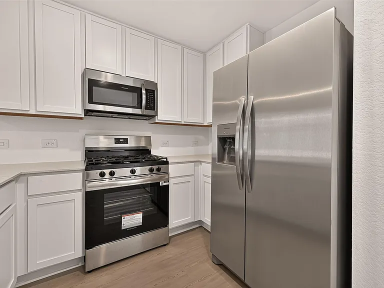 31338 Black Cherry Hollow Dr — Photo 17