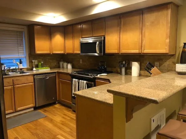 443 NE Ravenna Blvd Unit B, Seattle, WA 98115