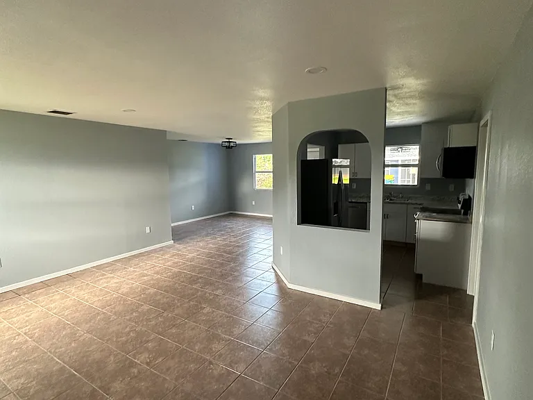 27218 Sunnybrook Rd #A — Photo 11