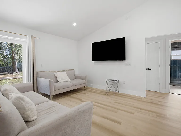 10509 Sepal Ct — Photo 14