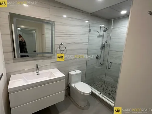 535 Newbury St Photo 1