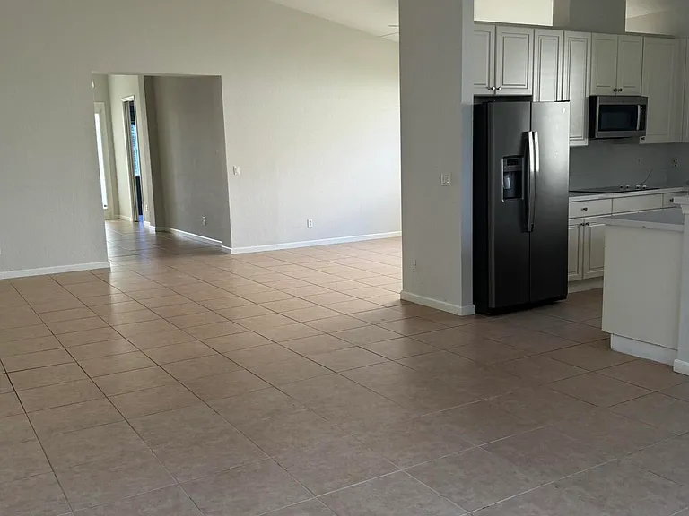 2264 SW Newport Isles Blvd — Photo 5