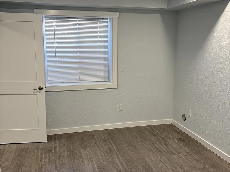 421 E Glendale St #1 — Photo 19