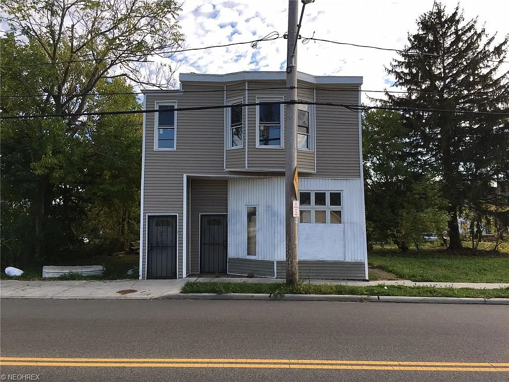 7509 Madison Ave photo 1
