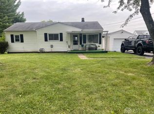 8745 Clearcreek Franklin Rd, Springboro, OH 45066