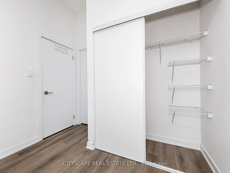 2433 Dufferin St #105 — Photo 20