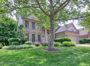 16047 Homestead Cir, Northville, MI 48168