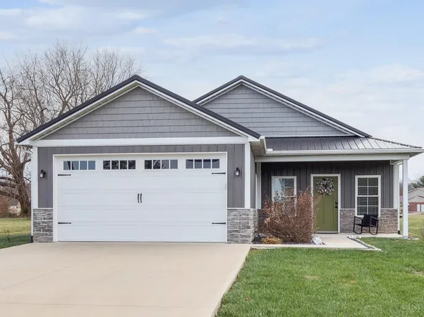124 Mustang Dr, Lake Waynoka, OH 45171