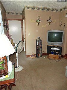 5th image of 917 Morton Dr