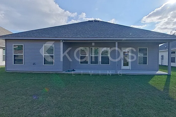 123 Salvat Dr — Photo 15