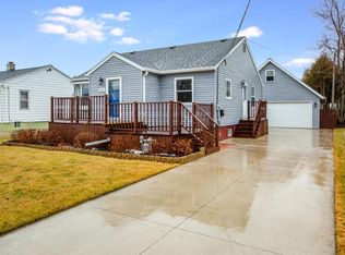 1010 25th St, Two Rivers, WI 54241