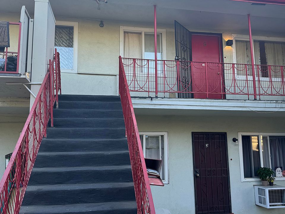 Upstairs Unit