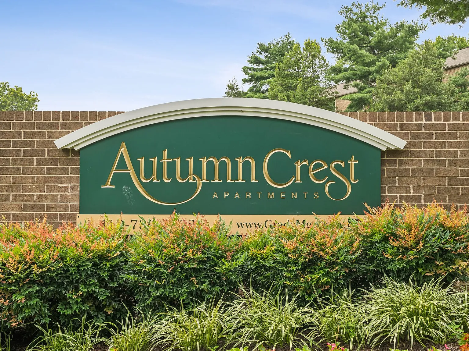 Autumn Crest — Photo 1