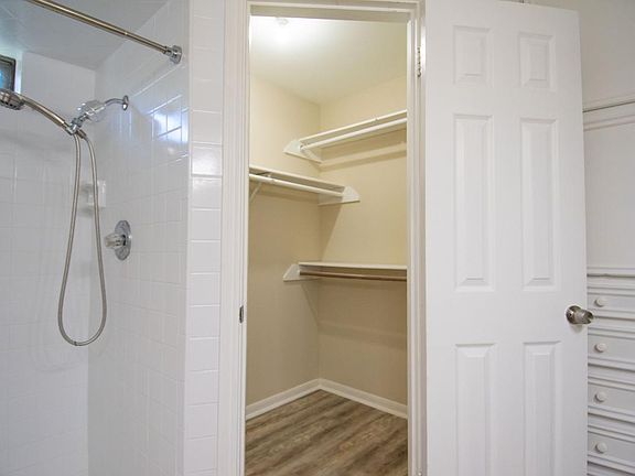 2nd image of 9010 Arlington Forest Dr