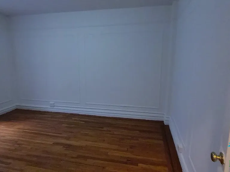 3175 Grand Concourse #J2 — Photo 12