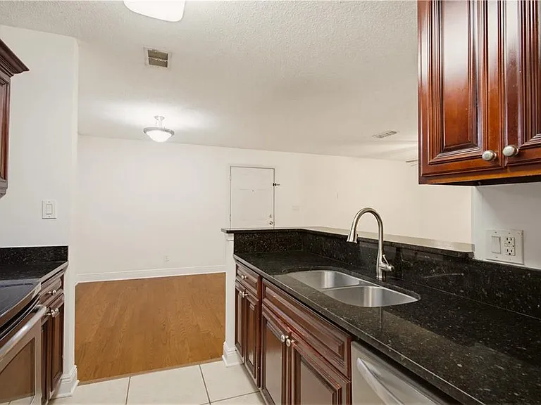 6212 Santa Fe Pkwy #6212 — Photo 4
