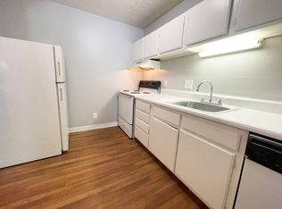 121D Park Fairfax Dr #D, Charlotte, NC 28208