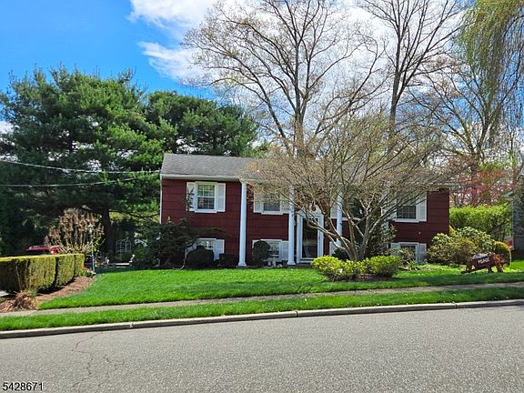 3rd image of 3 Perrelli Ln