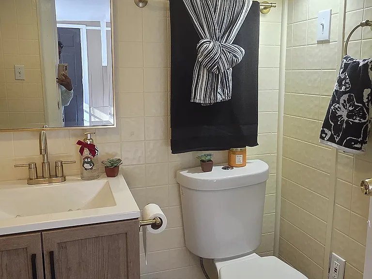 7043 S Goddard Rd — Photo 12