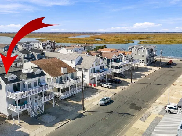 222 79th St, Sea Isle City, NJ 08243