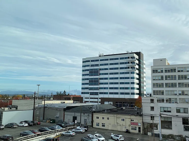 Library Place Apartments — Photo 35