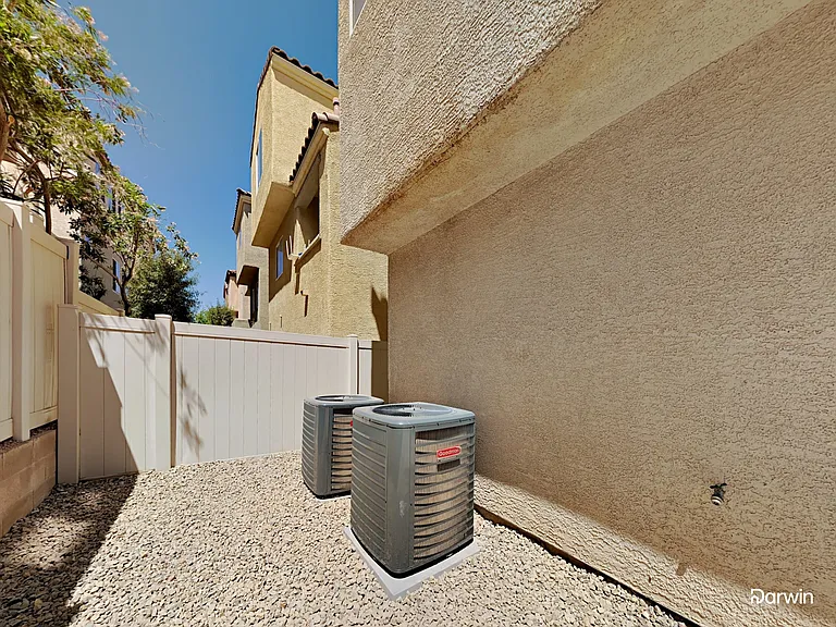 10591 Mann St — Photo 17