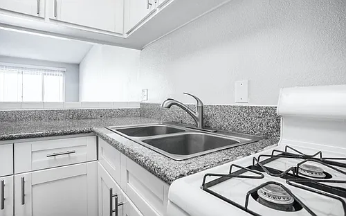 The Allure Apartments Photo 1