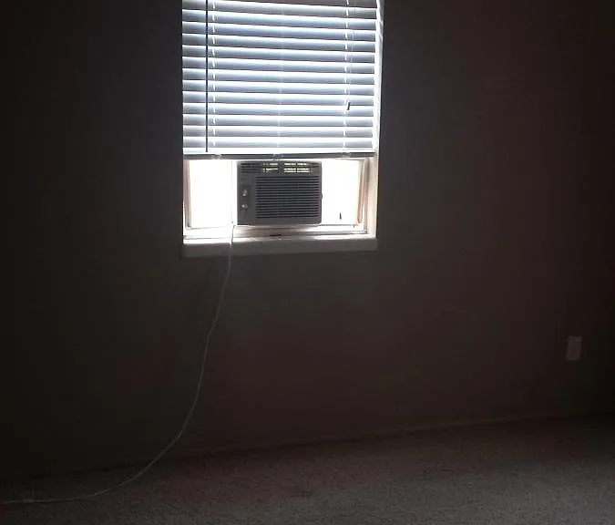 Upstairs bedroom 2