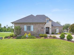 6500 White Oleander Cir W, Lake Charles, LA 70605