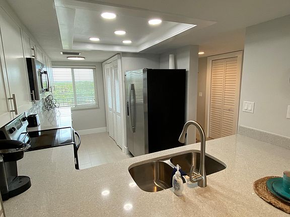 Modern full size appliances and kitchen