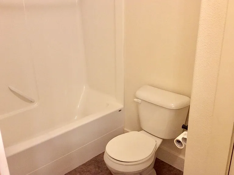 798 Adams Dr — Photo 12