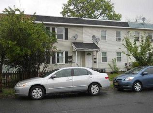 822 E Hazelwood Ave, Rahway, NJ 07065