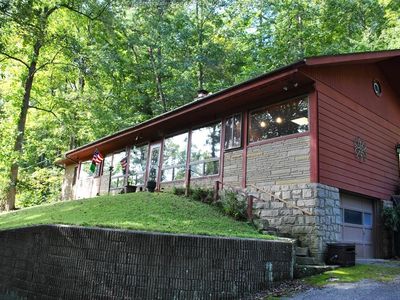 620 Kelly Hill Rd, Clendenin, WV, 25045