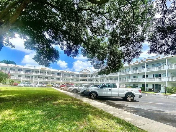 2428 Columbia Dr APT 72, Clearwater, FL 33763