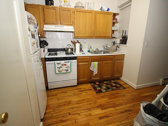 4th image of 310 W 116th St APT 2A