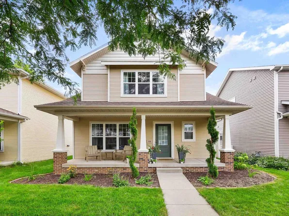 1519 Wild Iris Street, Sun Prairie, WI 53590