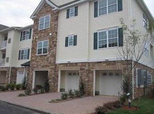 34 Astor Pl, Springfield, NJ 07081