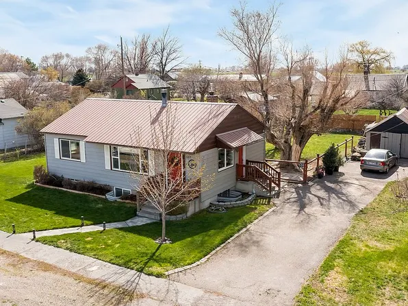 557 1st W, Ririe, ID 83443