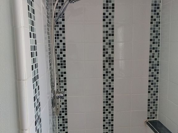 3rd image of 224 Astorwood St