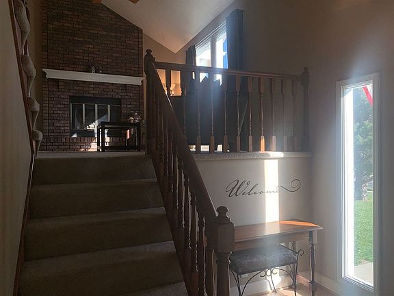 4th image of 2608 N 112th Ave